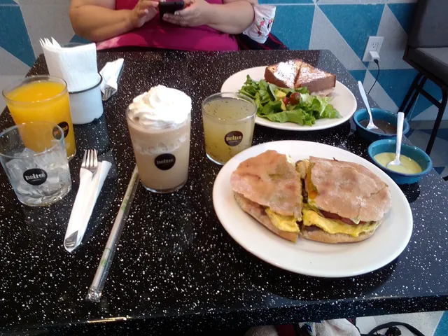 Peltre Lonchería (Alameda)