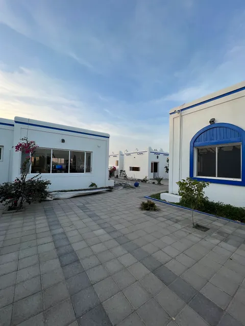 Al-Ashkhara Beach Resort | منتجع شاطئ الأشخرة