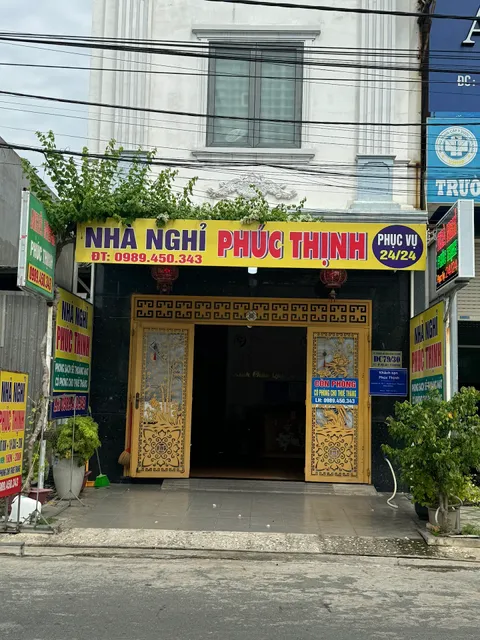 Nhà Nghỉ Phúc Thịnh