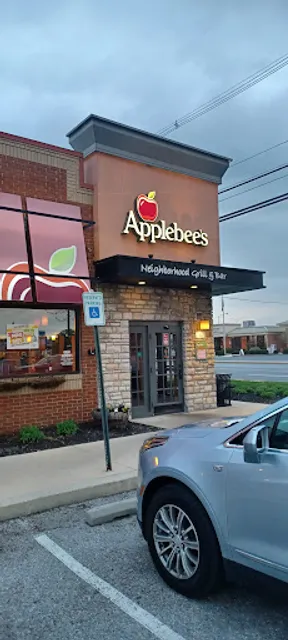 Applebee's Grill + Bar