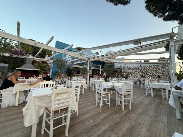 Two Brothers Restaurant Pefkos