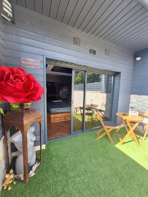 Love room Mes Petits secrets à Miniac morvan ille et vilaine