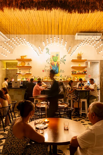 Cinco Males Gastrobar Mexicano