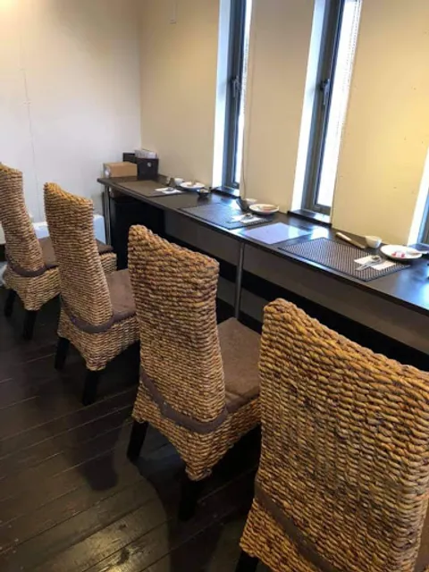 asian chick-tags cafe