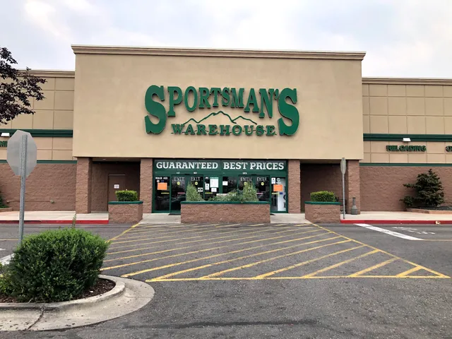 Sportsman's Warehouse