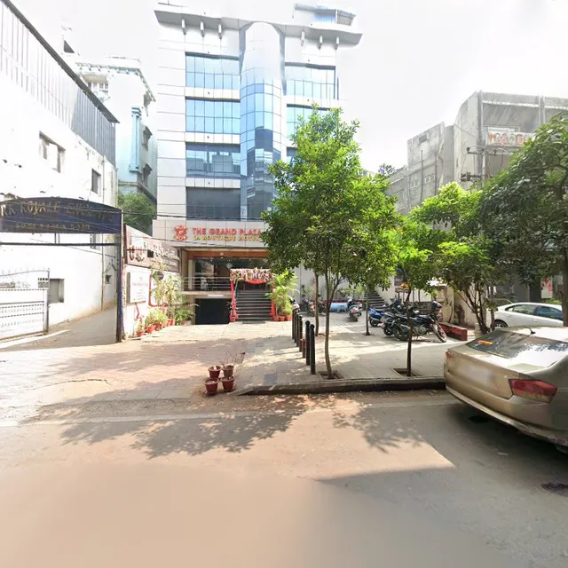 Townhouse The Grand Plaza