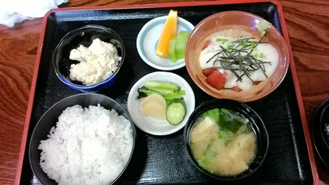 お食事処田なか