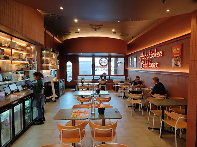 Sam Sam Chicken Box Hill