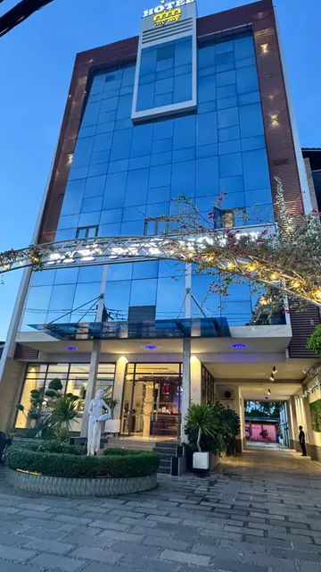 Khách sạn Mỹ Mỹ