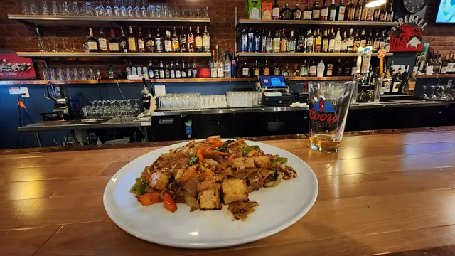 Sirinya's Thai Restaurant & Lounge