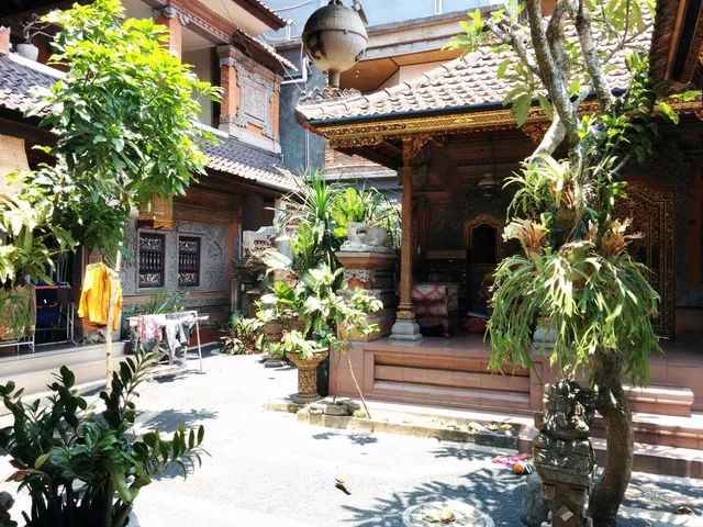 Nuriani Guest House