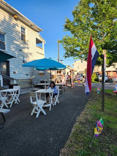 Jo Jo's Scoops and Sprinkles