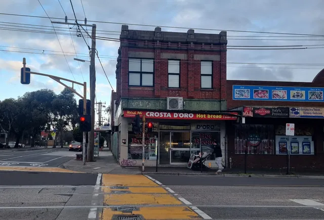 Crosta D'Oro Hot Bread