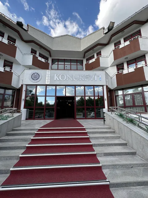Atatürk Üniversitesi Konuk Evi-1