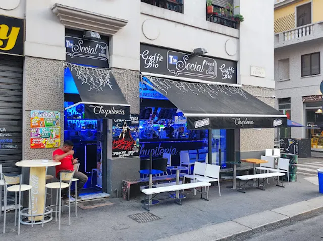 The Social Chupiteria