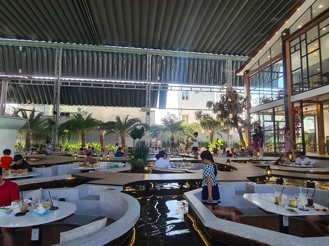 King Koi Coffee Quận 2