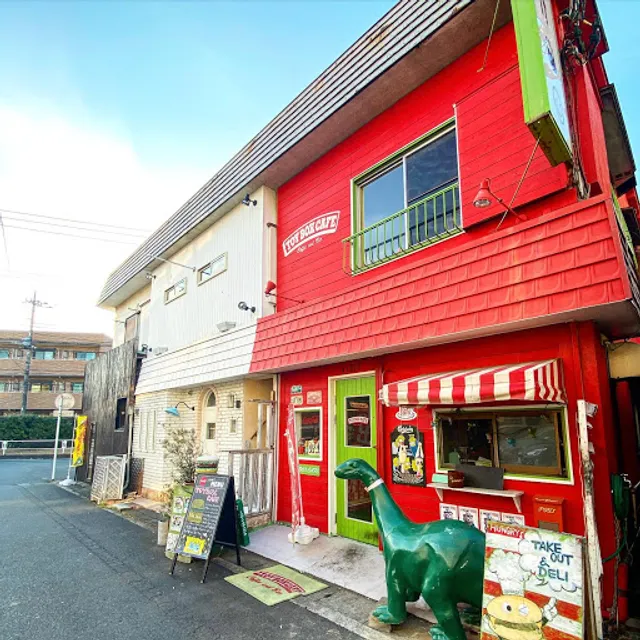 Dining and Bar TOY BOX DINER