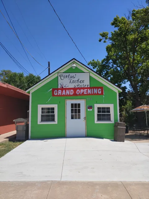 Carlos' Kitchen & Cater