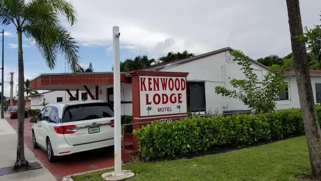 Kenwood Lodge Motel