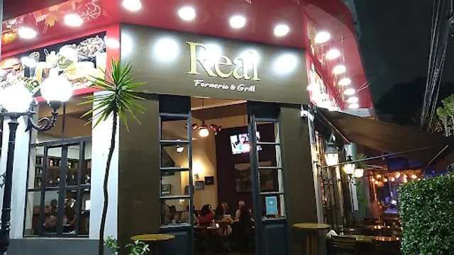 Real Forneria e Grill