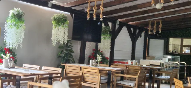 Popas Dumbrăvița - Sala evenimente, Restaurant si Cazare