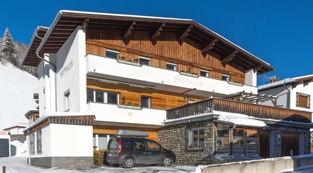 Ski & Hike Lodge/Aparthotel Seppaler