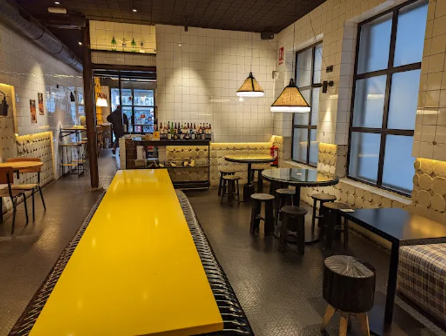 La Prensa Burgers and Beers - Malasaña