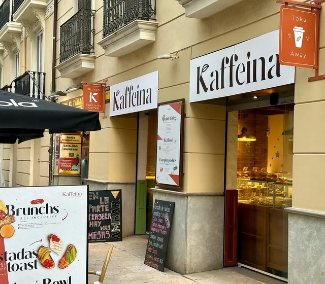 Kaffeina Brunch & Specialty Coffee - El Carmen