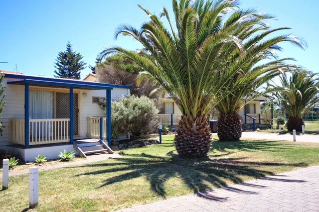 Moana Beach Tourist Park