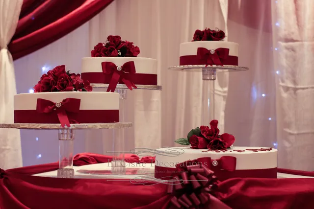 El Cisne Decorations