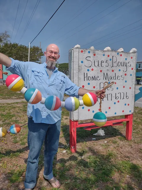 Sue's Buoys & Pies