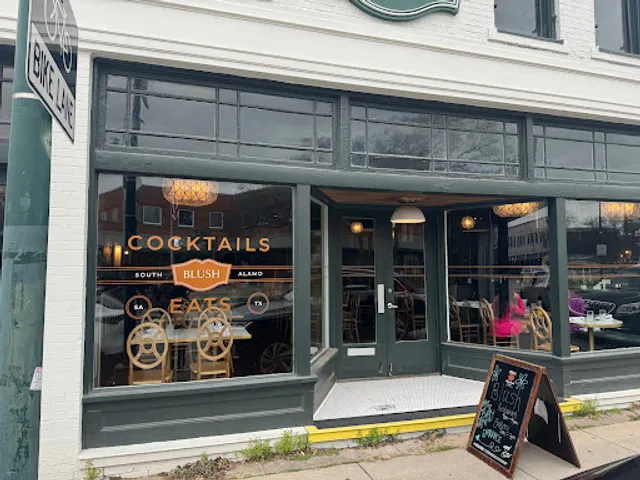 Blush Restaurant & Bakery