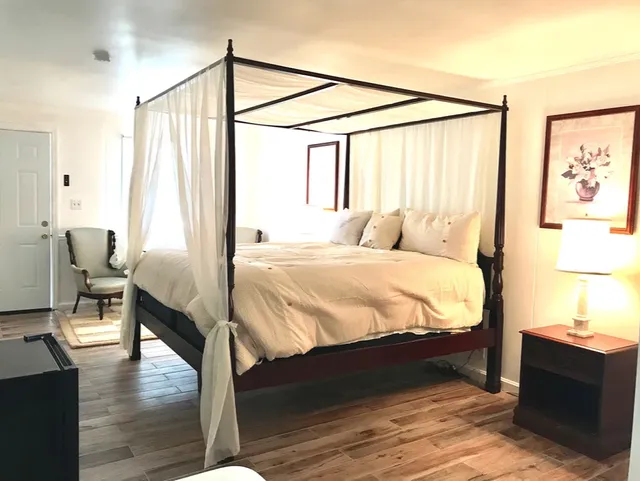 Leola Inn and Suites