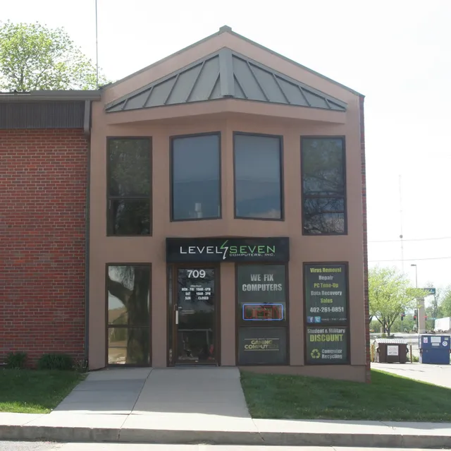 Level Seven Computers