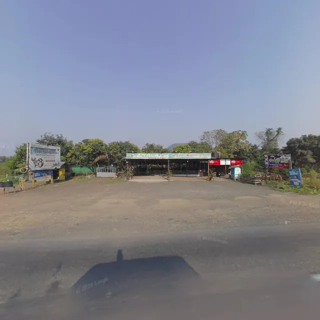 OYO Hotel Dolphin Garden