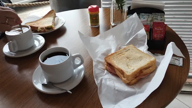 Padaria e Confeitaria Cardoso