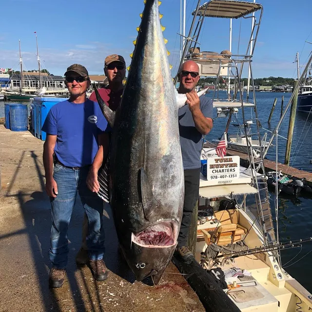 Tuna Hunter Fishing Charters
