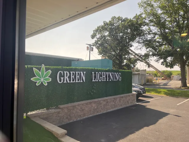Green Lightning Cannabis
