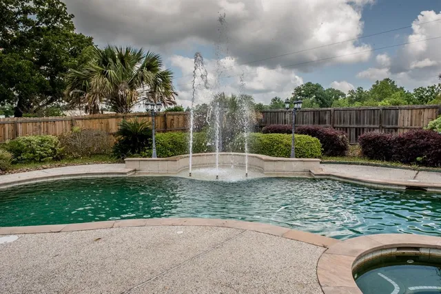 The Lazy Fox Retreat