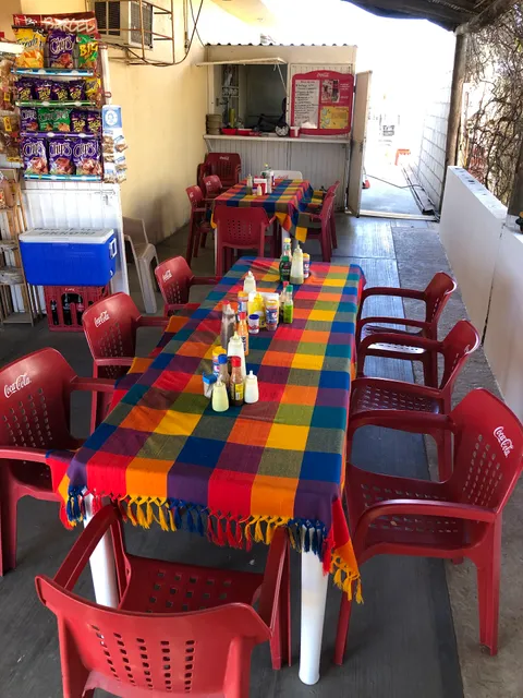 Doña Edith's Kitchen