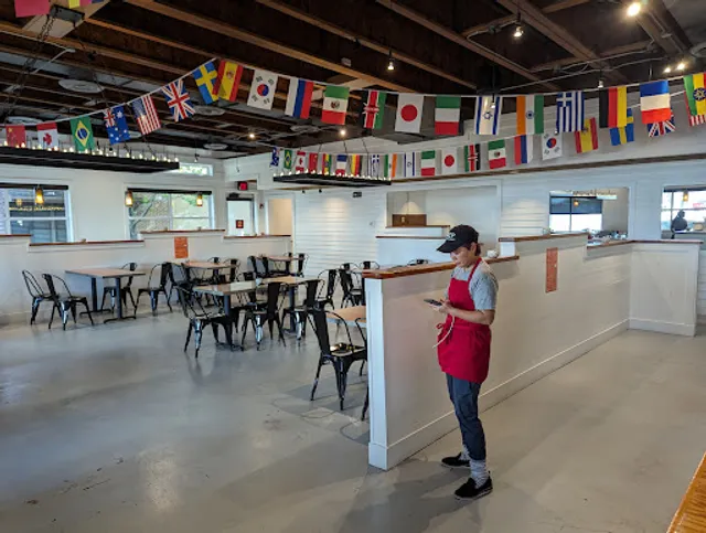 Chow A La Carte / Uptown Test Kitchen