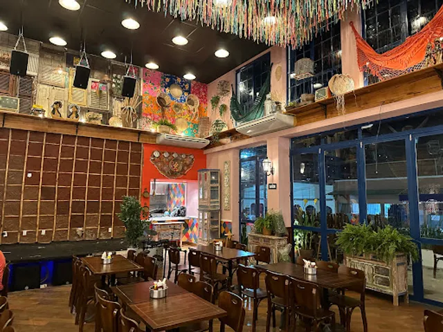 Tatu Bola Bar e Grelha