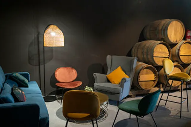 Wine bar by ALUTIZ FAMILY