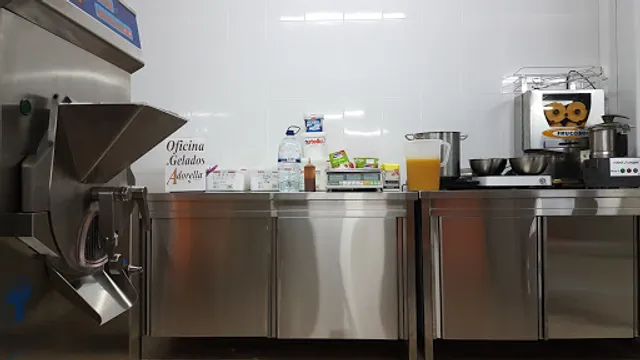 Pizza Time & Adorella, Pizza&Gelado