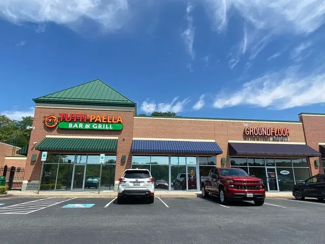 Tutti Paella Bar & Grill