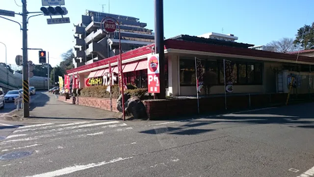 ガスト 保土ケ谷常盤台店