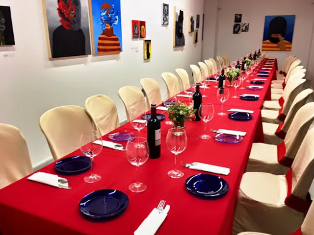 Madame Suzanne | Black Suzanne