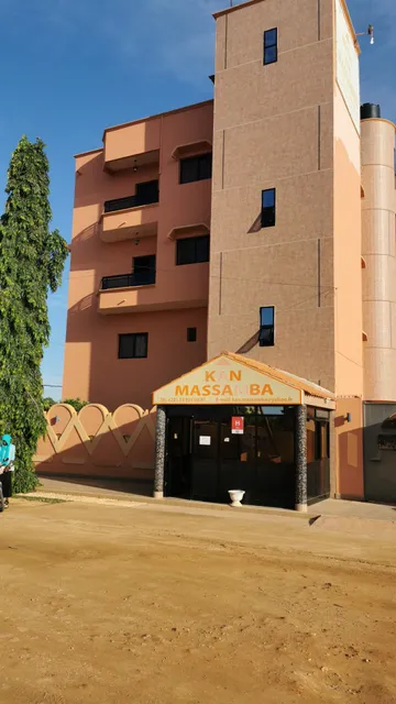 Hôtel Kän Massamba