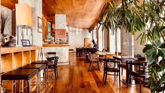 Refeel Coffee & More