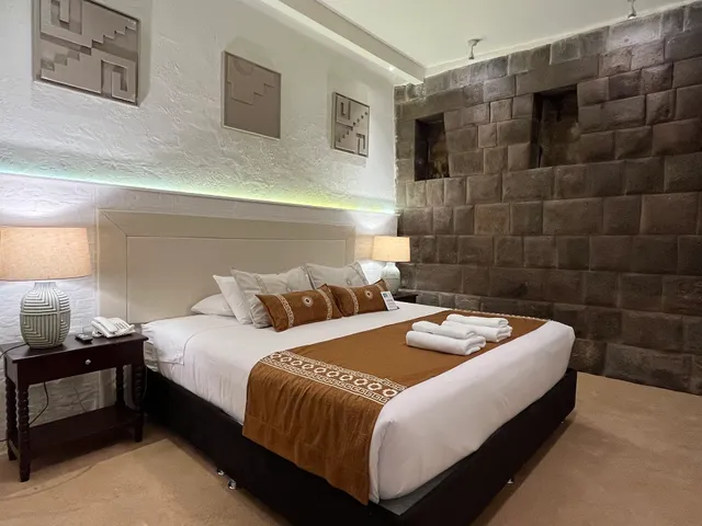 Katari at Plaza de Armas Cusco